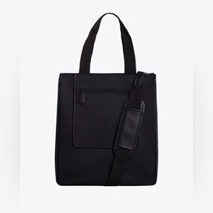 BNWT BEIS North to South Tote